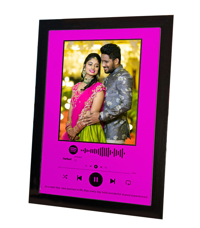 spotify-photo-frame-pink-color Mr & Mrs Spotify Plaque ∣ Unique Wedding gift - Image 1